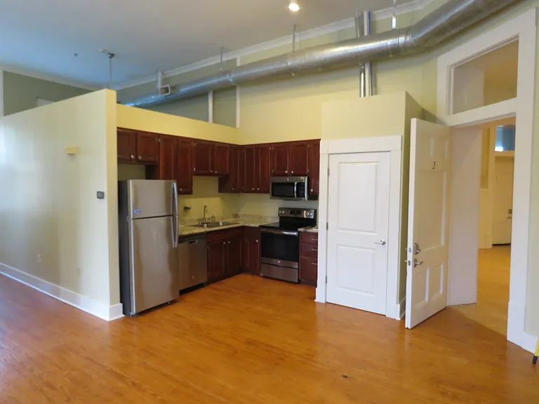 715 Sherman St #2 — Photo 6