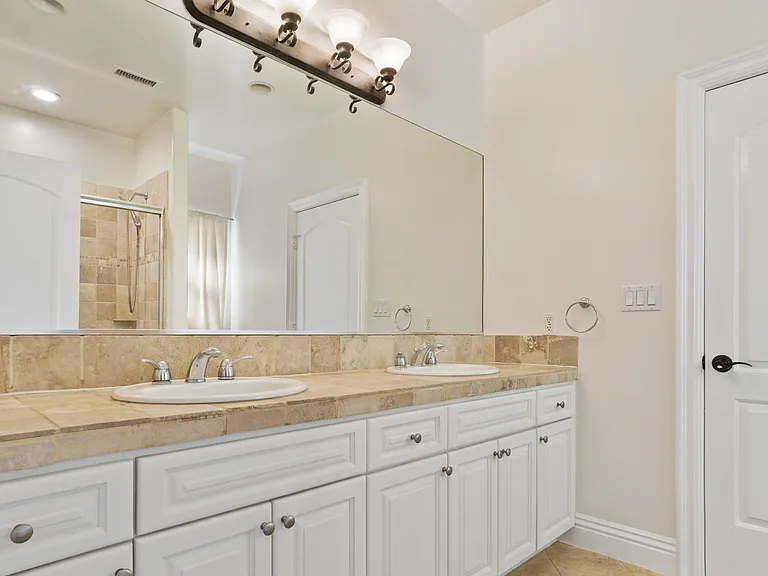 5128 Avenida Hacienda — Photo 26