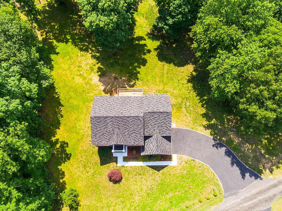 2nd image of 7890 Cypress Dr
