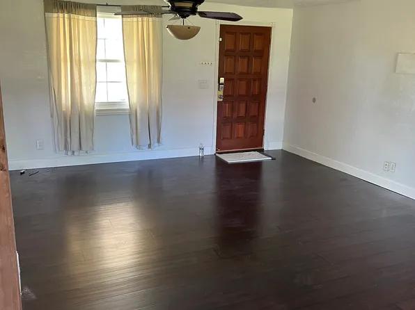 1008 Stansell Dr, Midwest City, OK 73110