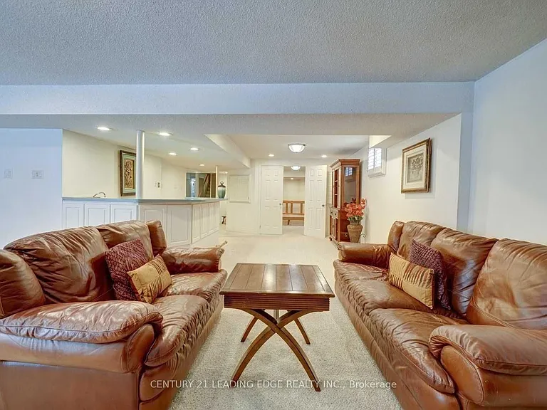 1374 Heritage Way #BASEMENT — Photo 5