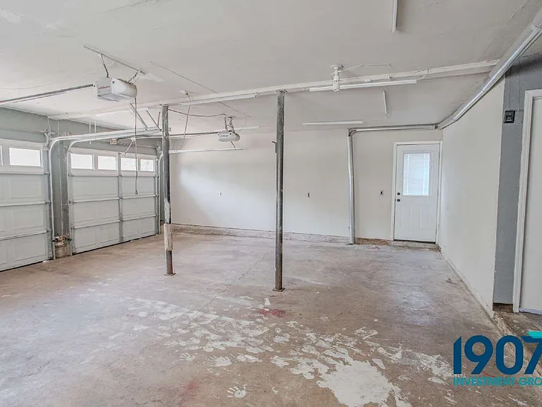 15008 Ken Rd — Photo 25