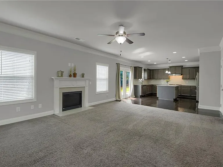 551 Wagon Hill Ln — Photo 8