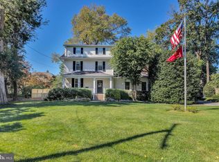 7506 Brookville Rd, Chevy Chase, MD 20815