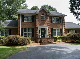 139 Woodridge Dr, Spartanburg, SC 29301