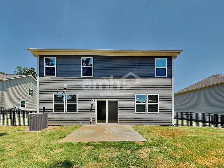 544 Rivermist Dr — Photo 19