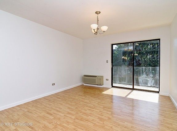 2nd image of 5600 Astor Ln APT 218