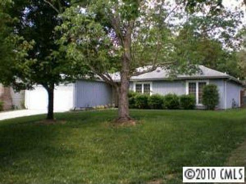 1st image of 11416 Moonridge Dr
