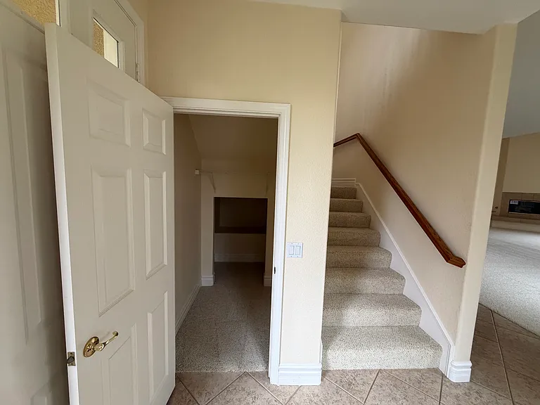 6833 Urubu St — Photo 14