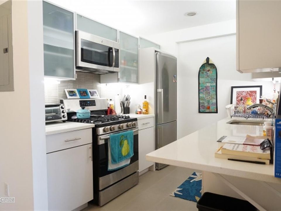 1st image of 222 E 111th St APT 3A
