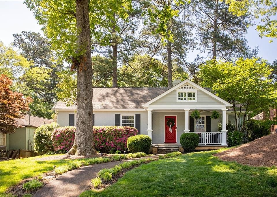 1st image of 374 Lofton Rd NW