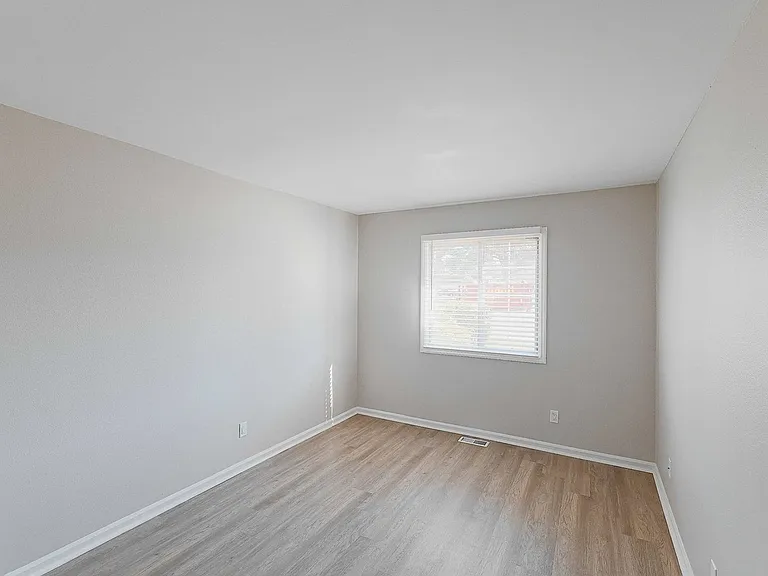 The Jefferson Apartments — Photo 207