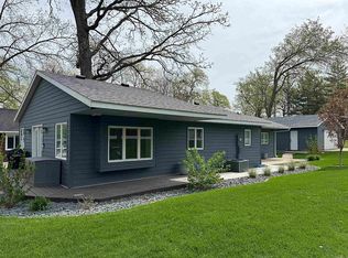 15063 Hill St, Clear Lake, IA 50428