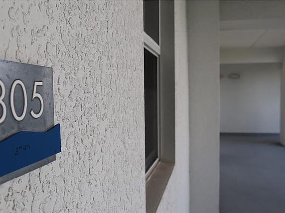 3rd image of 4751 CLOCK TOWER DRIVE #305