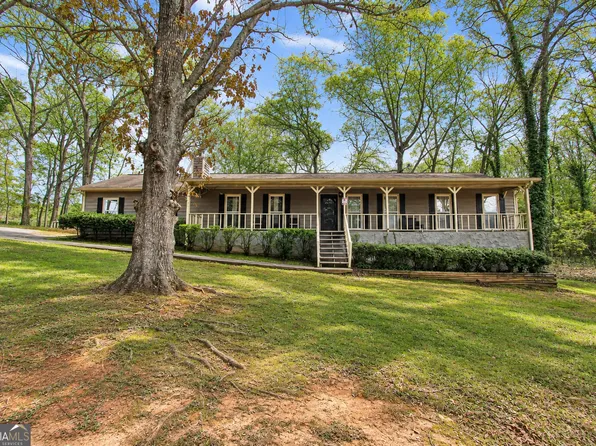4085 Bent Oak Ct, Douglasville, GA 30135