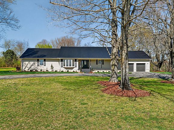 2nd image of 274 Howell Hill Rd