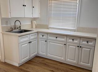 235 1/2 W 1st St, Oxnard, CA 93030