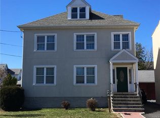 72 Nelson Ave, Harrison, NY 10528