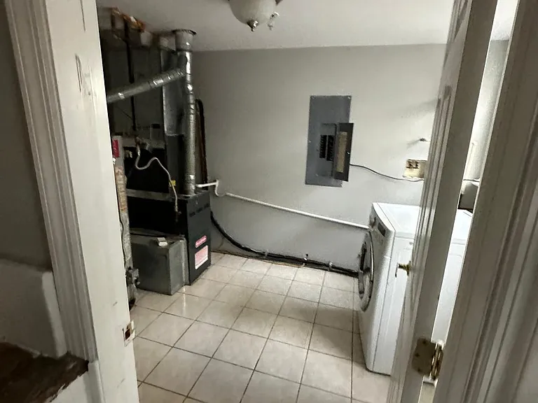 washer & dryer room