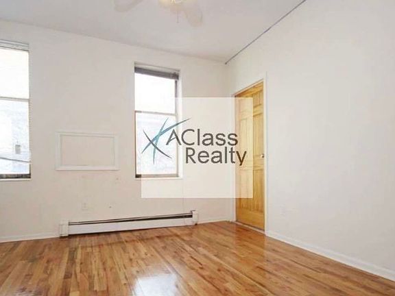 4th image of 35-20 Ditmars Blvd #Bb