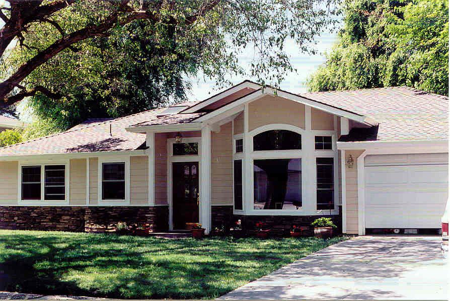 2nd image of 2096 Janice Dr