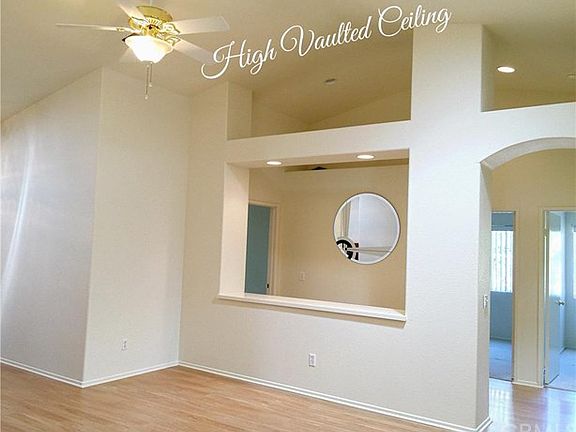 4th image of 31528 Hamburg Cir