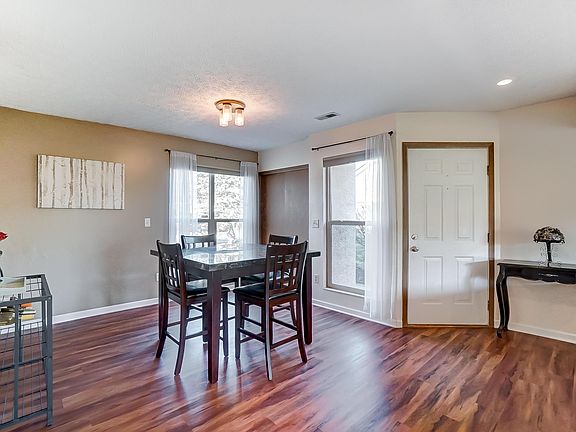 4th image of 1113 Discovery Dr