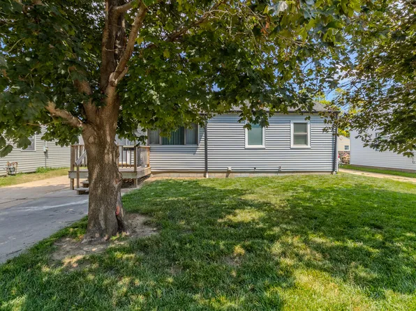 1015 Spruce St, Council Bluffs, IA 51501