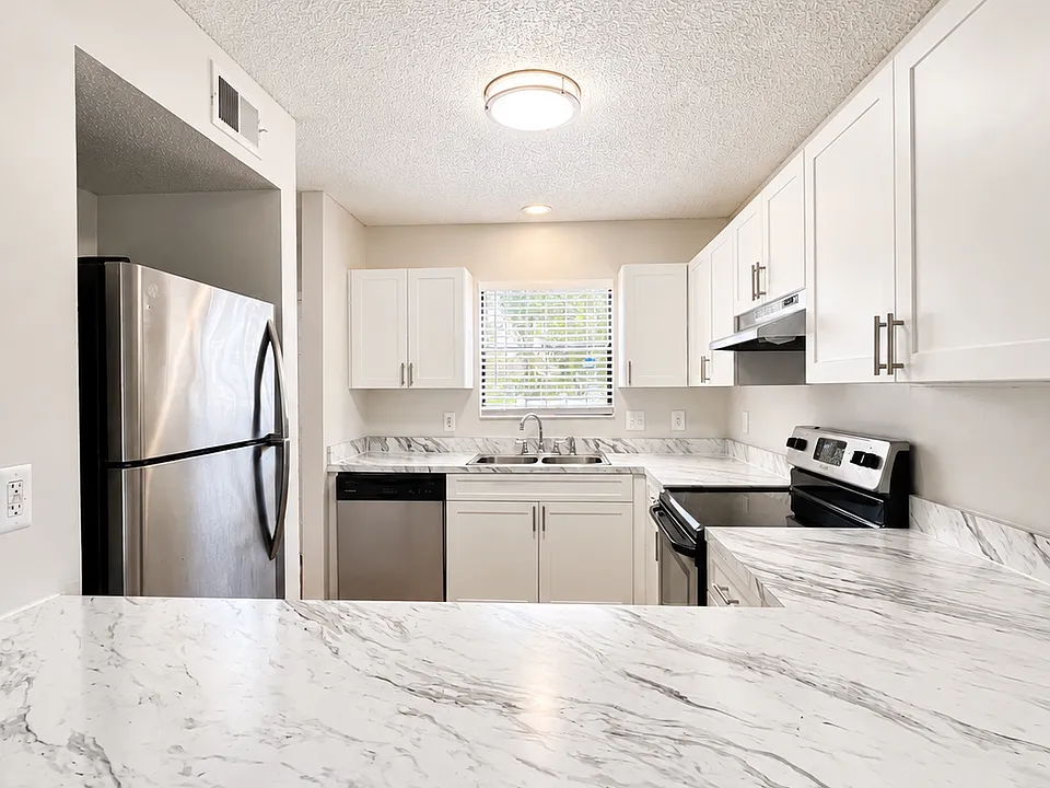 2572 Monica Ct #3