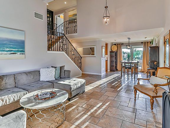 5th image of 531 Park Springs Ct