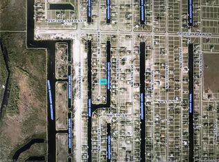 621 NW 39th Ave, Cape Coral, FL 33993