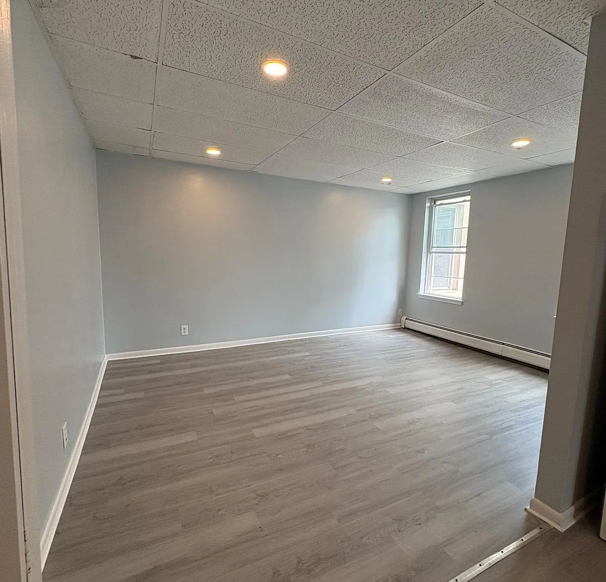 2 bed, $2,499 — Photo 1