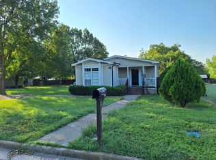 2117 W 15th Ave, Corsicana, TX 75110