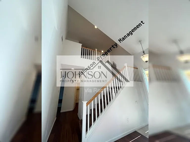 4212 Mulberry Ct — Photo 4