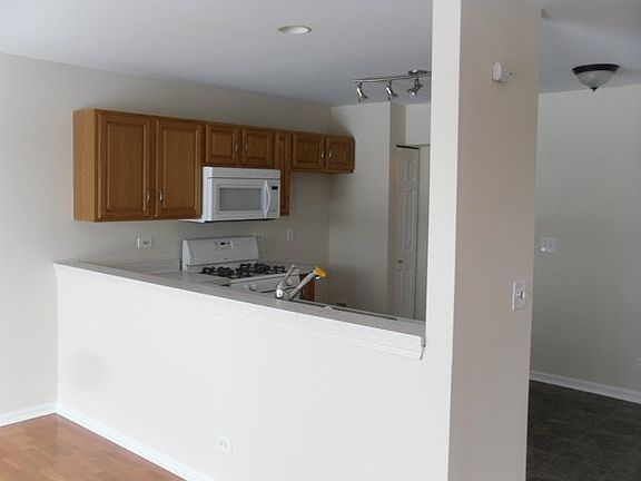 4th image of 1536 Meadowsedge Ln