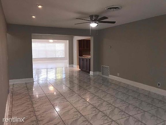 1_-_Full_Marketing_Photos-7