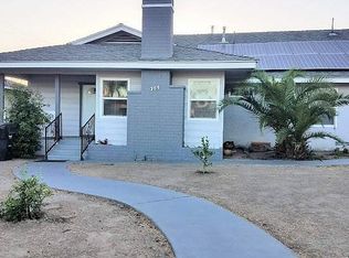 305 N 19th St, Montebello, CA 90640