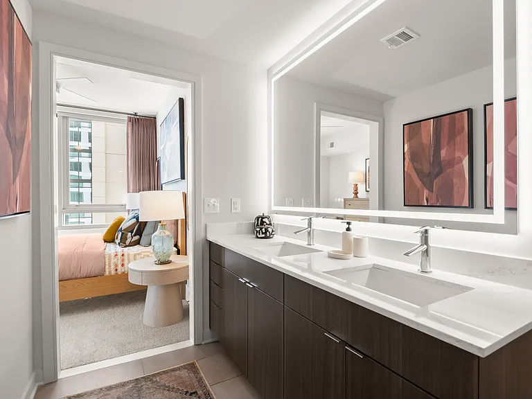Cortland at Buckhead Village — Photo 19