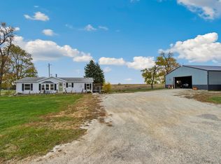 2098 Stone Rd, Ashton, IL 61006