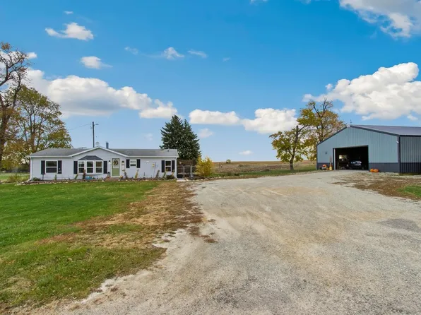 2098 Stone Rd, Ashton, IL 61006