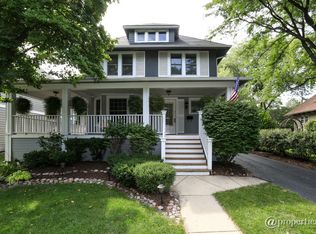 432 S Kenilworth Ave, Elmhurst, IL 60126