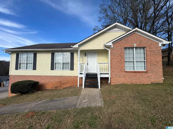 1873 Pebble Lake Dr, Birmingham, AL 35235