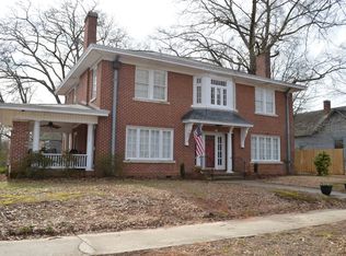 403 N Steele St, Sanford, NC 27330
