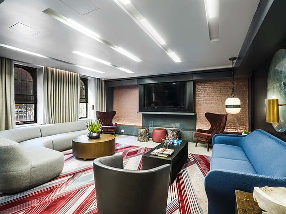 5th image of 15 E 11th St APT 5D
