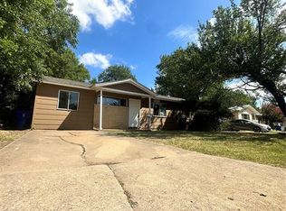 1615 Iowa St, Norman, OK 73069