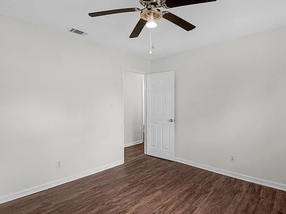 509 Ashmore Rd — Photo 9