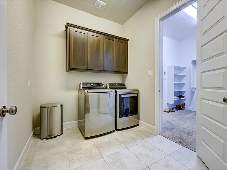 3030 Isabella Ln — Photo 28