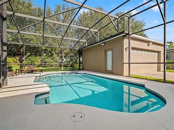 4th image of 6158 MERIWETHER CRESCENT