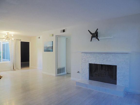 2nd image of 6530 College Grove Dr