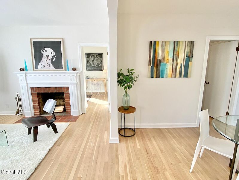 5th image of 685 New Scotland Avenue
